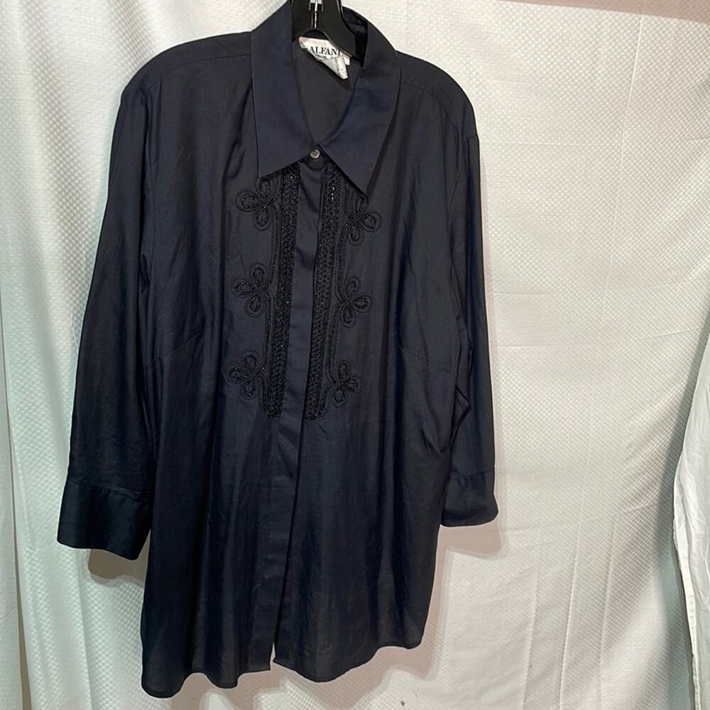 Alfani 2x deep charcoal beaded blouse or light jacket worn once seed beading euc